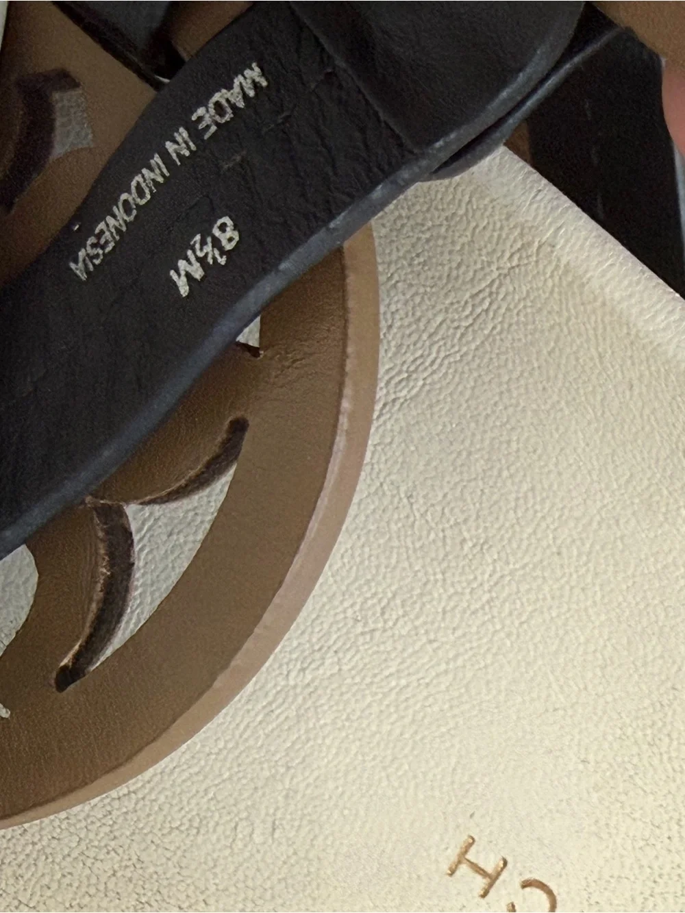 Tory Burch Miller Cloud Logo Thong Sandals in Black and White